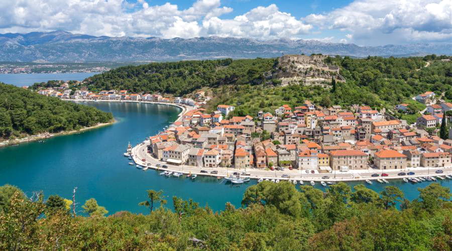 Meilleures offres de location de voitures à Novigrad